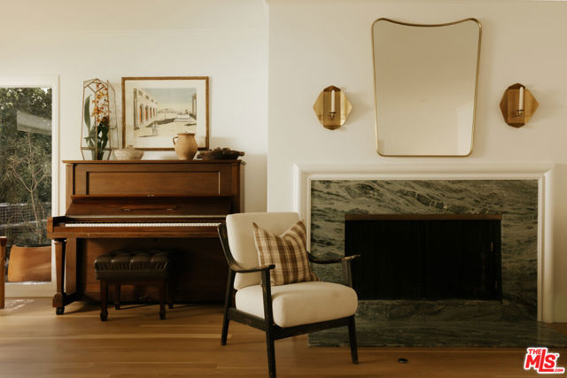 2610 Mandeville Canyon Road, Los Angeles CA: https://media.crmls.org/mediaz/78cf22d3-176c-4ab9-b0ff-8fbba183b861.jpg