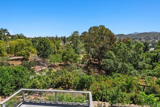 Detail Gallery Image 31 of 53 For 14040 Old Station Road, San Diego,  CA 92064 - 4 Beds | 2/1 Baths