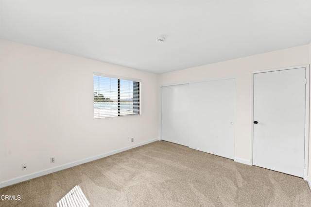 4630 Eastbourne Bay, Oxnard CA: https://media.crmls.org/mediaz/78d1d1c2-dc87-4379-a0bc-660b58dbe1c2.jpg