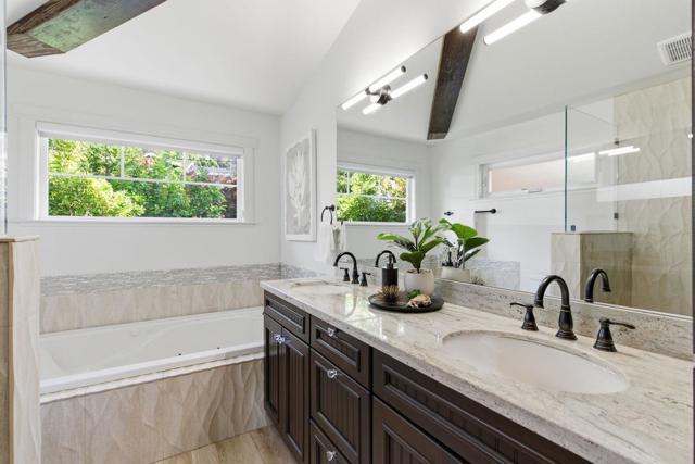 2250 Carmelita Drive, San Carlos CA: https://media.crmls.org/mediaz/78d24310-c264-4e4c-859b-151408ed314a.jpg