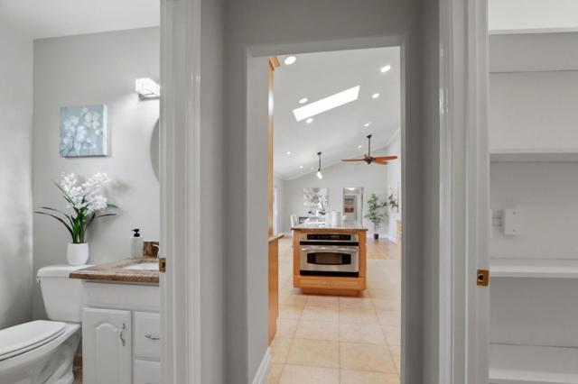 12387 Stonebrook Drive, Los Altos Hills CA: https://media.crmls.org/mediaz/78d244ba-12de-4b8b-a0e9-48b823fb8151.jpg