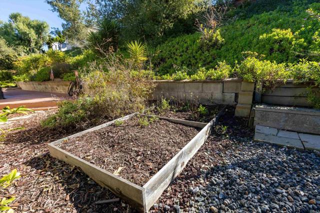 Detail Gallery Image 25 of 39 For 2130 Sunset Dr #55,  Vista,  CA 92081 - 2 Beds | 2 Baths