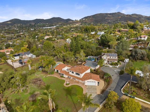 Detail Gallery Image 49 of 64 For 330 Skyline Dr, Vista,  CA 92084 - 5 Beds | 5 Baths