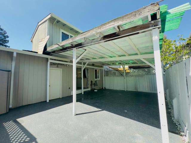 631 Foster Court, Hayward CA: https://media.crmls.org/mediaz/78d511d9-f9a9-4f68-b1a0-55d64c42c8b6.jpg