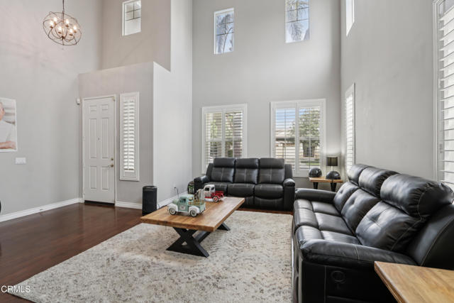 Detail Gallery Image 4 of 37 For 2030 Ocaso Pl, Oxnard,  CA 93030 - 4 Beds | 2/1 Baths