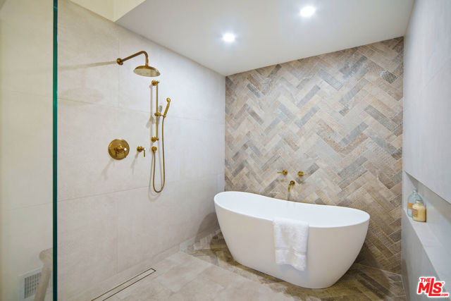 6166 Ramirez Canyon Road, Malibu CA: https://media.crmls.org/mediaz/78d75eac-3d5c-4acb-aacf-1e337ee845bc.jpg
