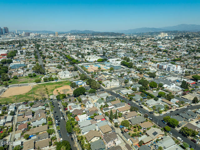 2966 E 2nd Street, Los Angeles CA: https://media.crmls.org/mediaz/78d84ede-2bd9-4da1-850a-58a1a0de849b.jpg