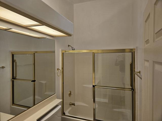 73278 Palm Greens Parkway, Palm Desert CA: https://media.crmls.org/mediaz/78d9f640-84ff-405b-9808-ced55dcd3f40.jpg