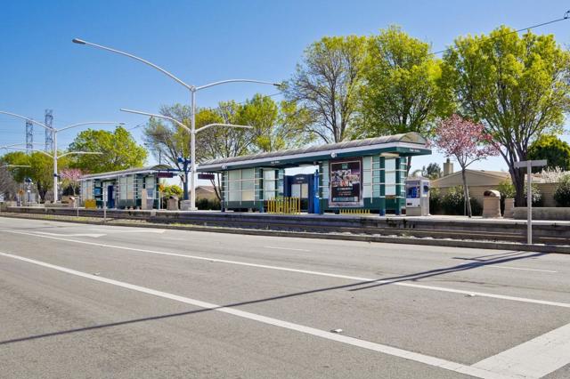 1151 La Rochelle Terrace, Sunnyvale CA: https://media.crmls.org/mediaz/78da8396-fead-419e-8d3e-22073eacf4cf.jpg