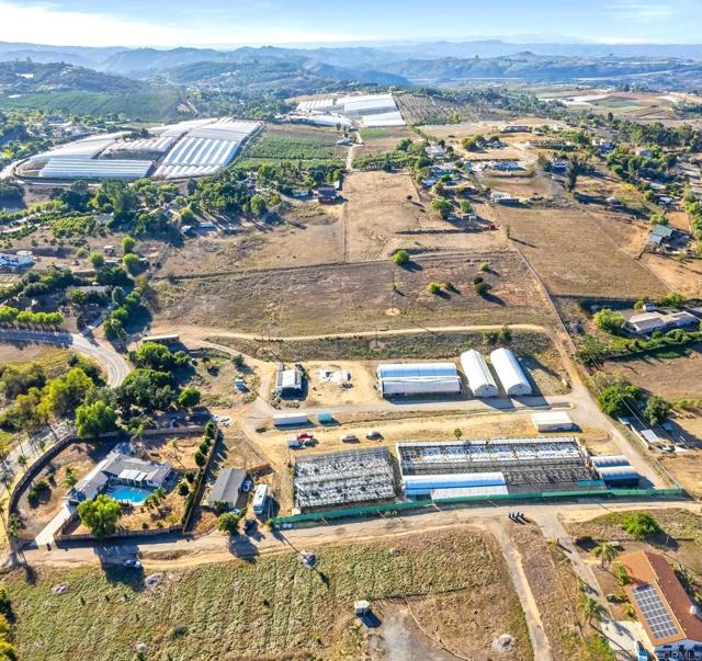 10350 West Lilac, Valley Center CA: https://media.crmls.org/mediaz/78dac671-1bf6-448f-abbe-b127846e347c.jpg