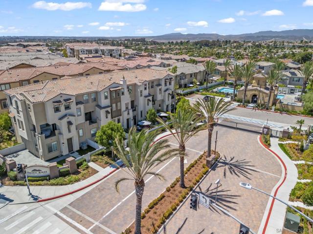1235 Via Lucero, Oceanside CA: https://media.crmls.org/mediaz/78dbff27-9d7f-4fd0-b338-b26c06aa3b07.jpg