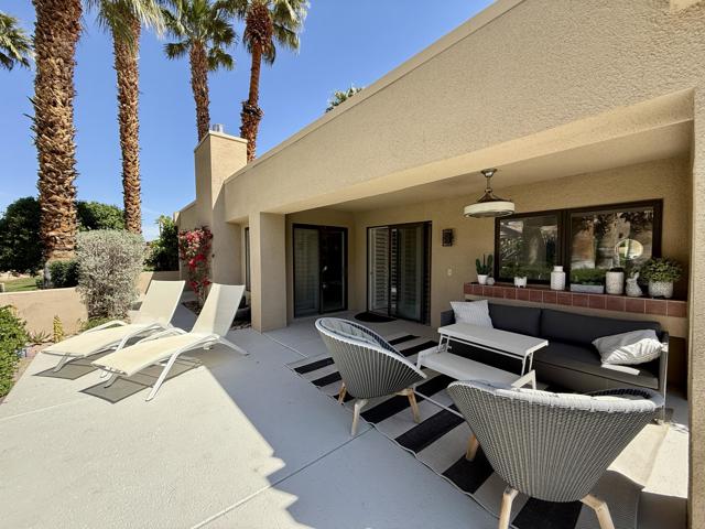 Image 30 of 35 For 49145 Quercus Lane