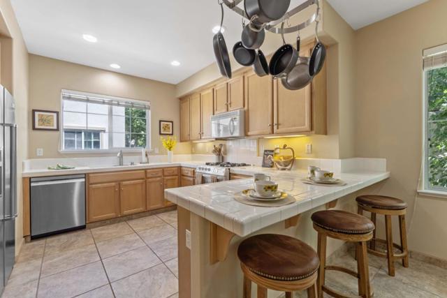 850 Foxworthy Avenue, San Jose CA: https://media.crmls.org/mediaz/78de4a96-cdbd-4b1e-b8f7-073c4845781a.jpg