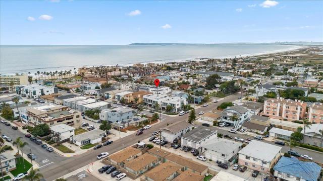 169 Donax Ave, Imperial Beach CA: https://media.crmls.org/mediaz/78de7337-d6f1-4db0-bb3d-748dae207e86.jpg