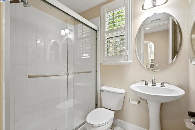 2004 W Lagoon Rd, Pleasanton CA: https://media.crmls.org/mediaz/78e1237b-b0d3-4517-bf0a-5a5fe7997637.jpg