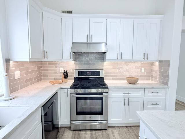 1642 Marbella Drive, Vista CA: https://media.crmls.org/mediaz/78e149d9-48d4-4865-a214-7fb69263e3b8.jpg