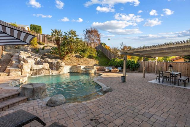 3576 Normandy, Oceanside CA: https://media.crmls.org/mediaz/78e353cd-3d6d-4765-b2b2-1fba809bfbc6.jpg