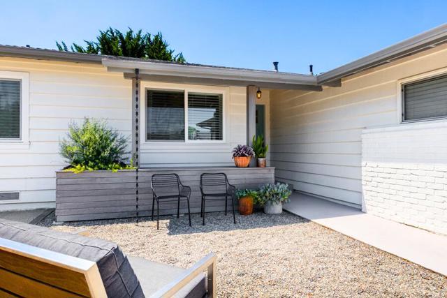 5090 Chiquita Way, Soquel CA: https://media.crmls.org/mediaz/78e37d9b-4594-48be-922d-4a44022ce329.jpg