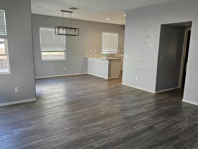 1912 Olivia Street, El Cajon CA: https://media.crmls.org/mediaz/78e4abe6-9d55-477a-a4af-47e415753eaa.jpg