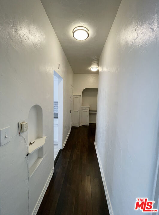 4264 Leimert Boulevard, Los Angeles CA: https://media.crmls.org/mediaz/78e4cb0c-038c-4cfd-8070-7fedf6552d5d.jpg