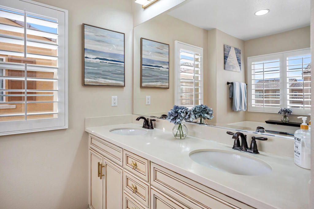 MLS #219142325DA image #15