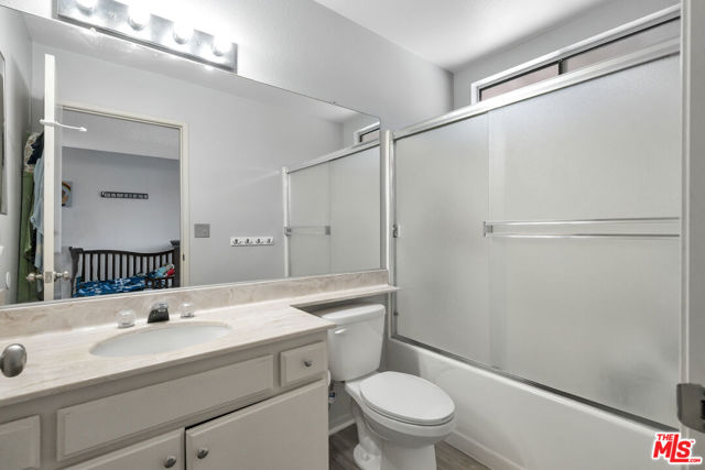 10220 De Soto Avenue, 24 photo 8
