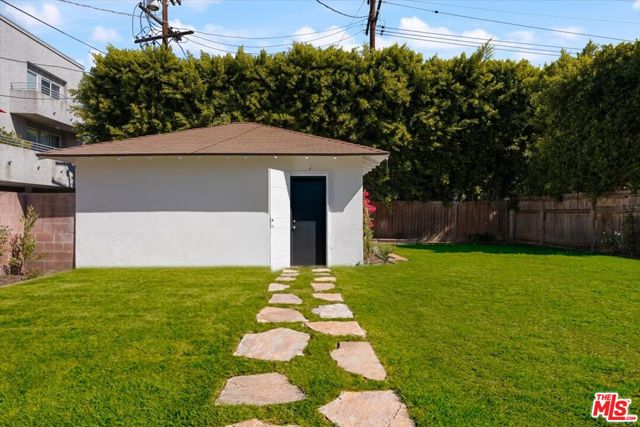 4342 Bellaire Avenue photo 50
