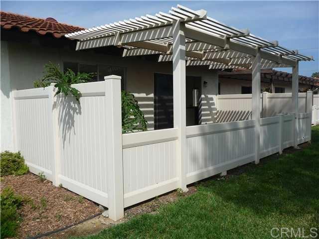 Detail Gallery Image 1 of 14 For 331 Volney Ln, Encinitas,  CA 92024 - 2 Beds | 2 Baths