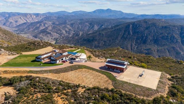 24949 Thunder Mountain Road, Ramona CA: https://media.crmls.org/mediaz/78e70b4f-b870-4295-b7b8-a3b82dcbd9d5.jpg