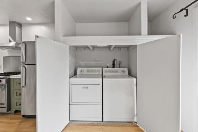 2074 Marsala Circle, Monterey CA: https://media.crmls.org/mediaz/78e9f704-a671-4cd5-a9d8-88acadad7049.jpg