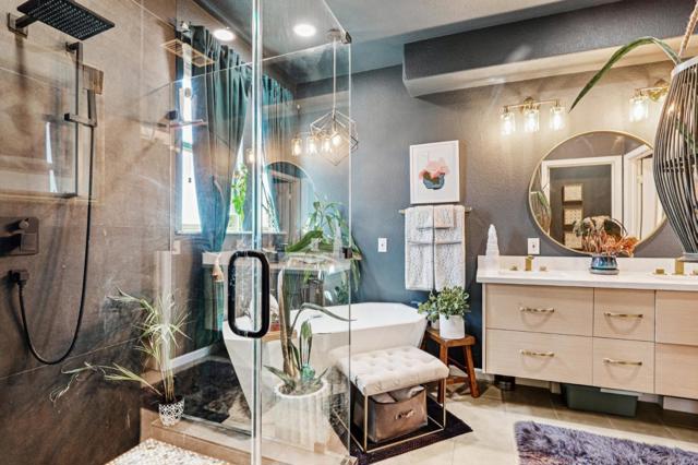 6264 Rocky Point Court, Oakland CA: https://media.crmls.org/mediaz/78e9f91b-cc1a-4ff6-8a33-a57b8510420a.jpg