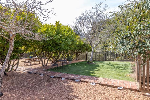 495 Larsen Road, Aptos CA: https://media.crmls.org/mediaz/78ee9db9-4ca9-4a0d-97df-c82e34eb9b72.jpg