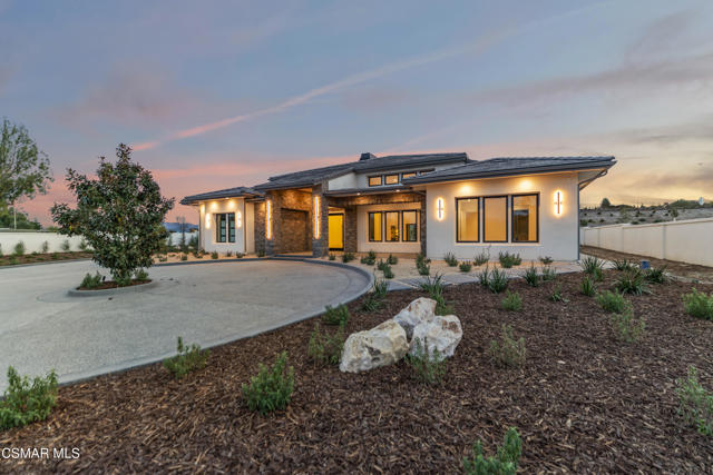 Image 62 of 93 For 532 Corte Corrida