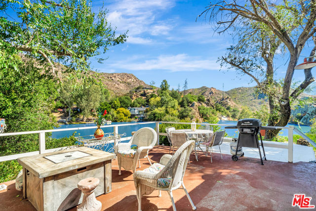 Drew Fenton | 28927 Cove Place Agoura Hills CA | MLS: 7446574