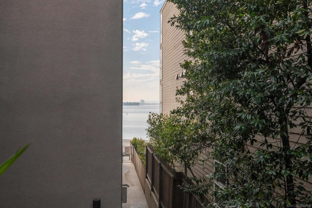 1235 Parker Pl - photo 3