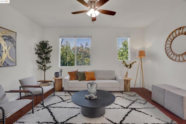 2284 Morrow St, Hayward CA: https://media.crmls.org/mediaz/78f1d9bf-8e4f-462e-8b9a-0d04b8c21b1d.jpg