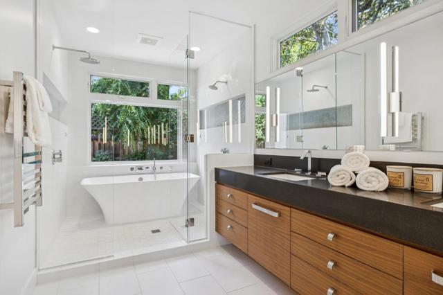 28 Politzer Drive, Menlo Park CA: https://media.crmls.org/mediaz/78f2041a-17a9-4b5e-a8f9-3b2f25d4953c.jpg