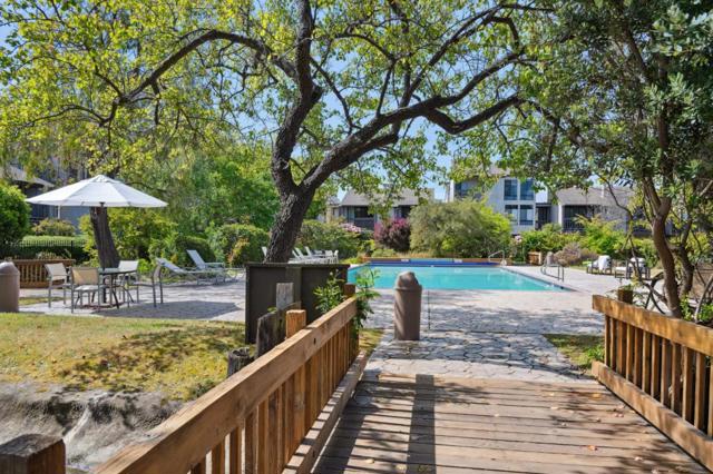 2101 Shoreline Drive, Alameda CA: https://media.crmls.org/mediaz/78f252d7-fdba-4a34-9c05-76b8e6ccd373.jpg
