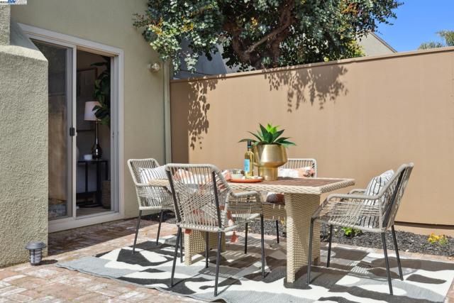 3032 CERRO VISTA, Alameda CA: https://media.crmls.org/mediaz/78f26b1f-0067-4f0e-ad55-26b704b365b9.jpg