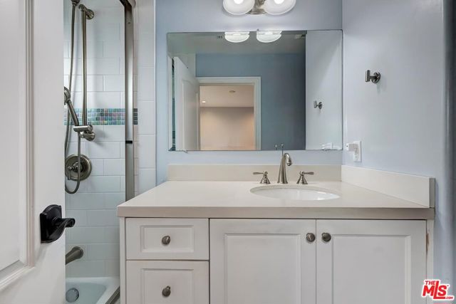 1524 Reeves Street, Los Angeles CA: https://media.crmls.org/mediaz/78f28019-205c-4882-a8a9-440743f76ae3.jpg