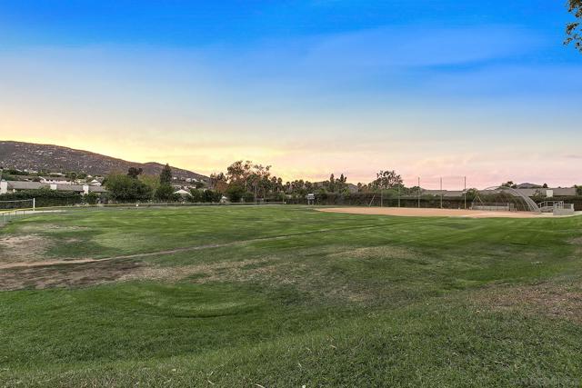 17162 Poblado Ct, San Diego CA: https://media.crmls.org/mediaz/78f3871a-18de-4ece-b8a8-5cf1bc14c27b.jpg