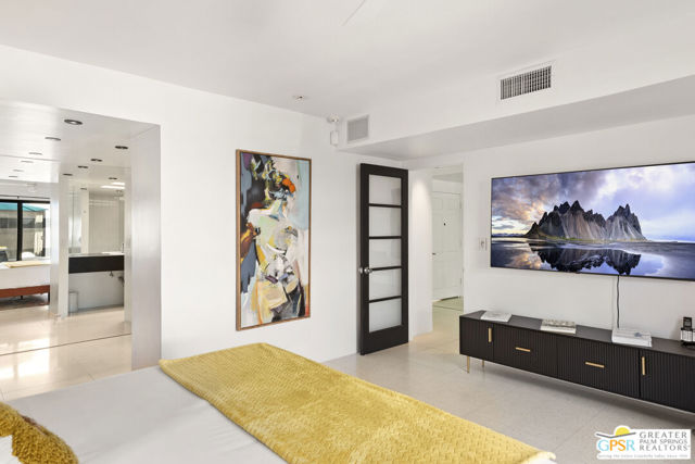 2084 S Lagarto Way, Palm Springs CA: https://media.crmls.org/mediaz/78f502e3-9aae-4e29-b20d-ca955793ef03.jpg