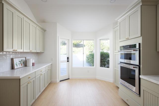 4710 Cordoba Way, Oceanside CA: https://media.crmls.org/mediaz/78f67b42-aa8f-407c-8bc4-f6a5d028a16b.jpg