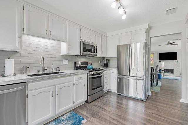 4337 Lake Santa Clara Drive, Santa Clara CA: https://media.crmls.org/mediaz/78f6edd6-570a-4a3c-b255-ec25559089ec.jpg
