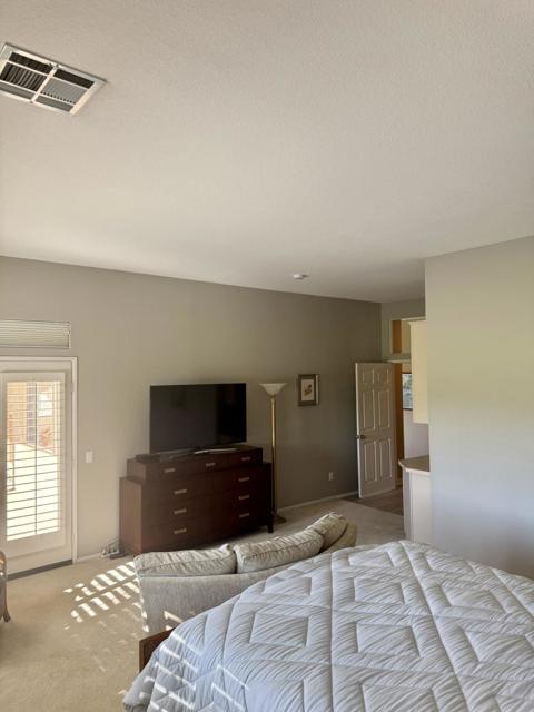 77573 Ashberry Court, Palm Desert CA: https://media.crmls.org/mediaz/78f7e926-2023-40b9-a90d-30cc65009259.jpg