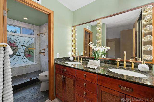 7233 Canyon Hill Ct, San Diego CA: https://media.crmls.org/mediaz/78f969f6-28c3-4df8-bcb1-d4157f4b13e9.jpg