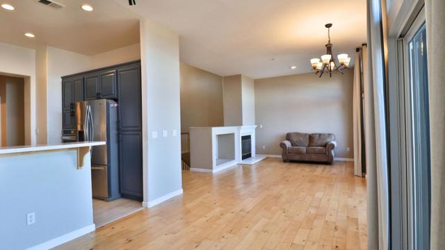 132 Warbler Lane, Brisbane CA: https://media.crmls.org/mediaz/78f97077-f08f-4351-b69d-9ea90f4ab285.jpg