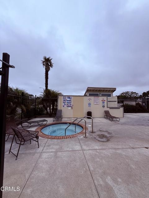 1840 #2 Lookout Drive, Oxnard CA: https://media.crmls.org/mediaz/78f9b401-fc55-4c81-a240-a129b1a43eab.jpg
