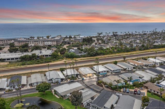 7221 San Luis St, Carlsbad, California 92011, 2 Bedrooms Bedrooms, ,2 BathroomsBathrooms,Residential,For Sale,San Luis St,250026980SD