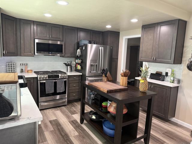 1651 S Juniper Street, Escondido CA: https://media.crmls.org/mediaz/78febc36-b390-4f29-a140-53c3524dee4a.jpg